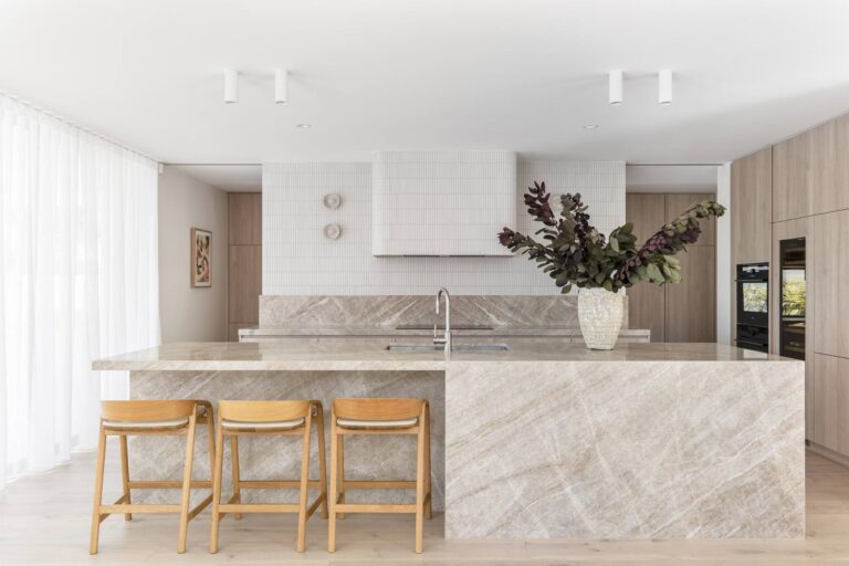 10 Island Bench Designs To Help Bring Character To Your Kitchen