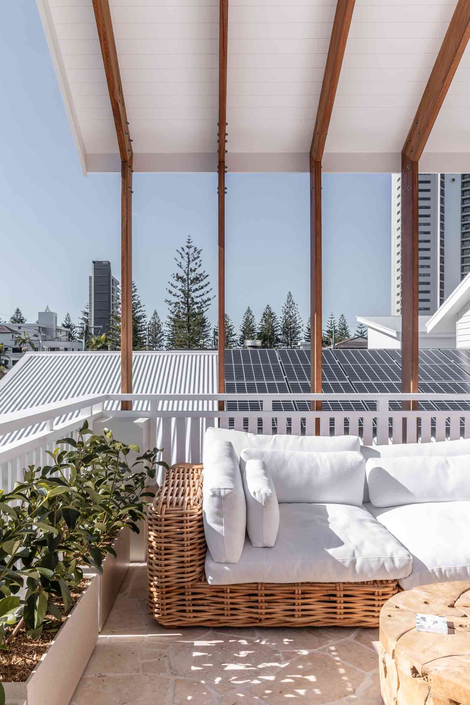 BEHIND THE DESIGN | SUNDREAM: THE LUXURY HOUSE UNIFYING INDOOR AND OUTDOOR LIVING SPACES