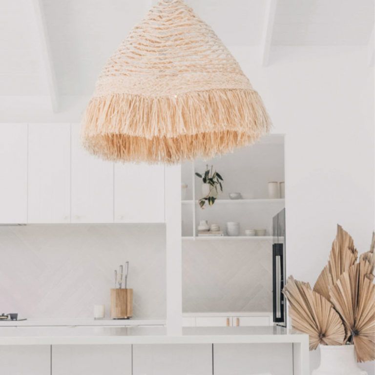 6 BEAUTIFUL COASTAL HOMES WE CANNOT GET ENOUGH OF